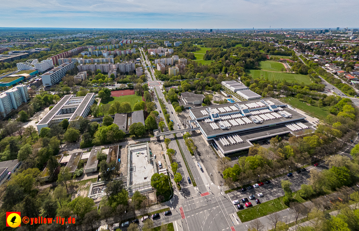 04.05.2023 - Luftbilder vom Haus für Kinder in Neuperlach